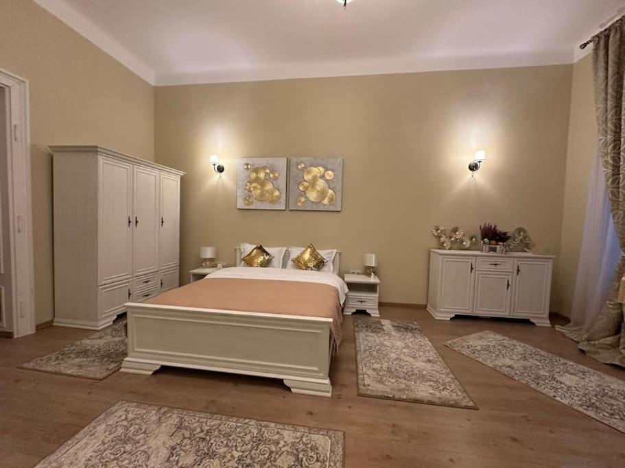 Studio Montaldo Brašov Exteriér fotografie